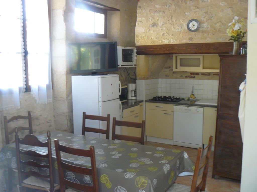 Chambres D'Hotes & Gites Pouget Les Eyzies-de-Tayac-Sireuil Szoba fotó